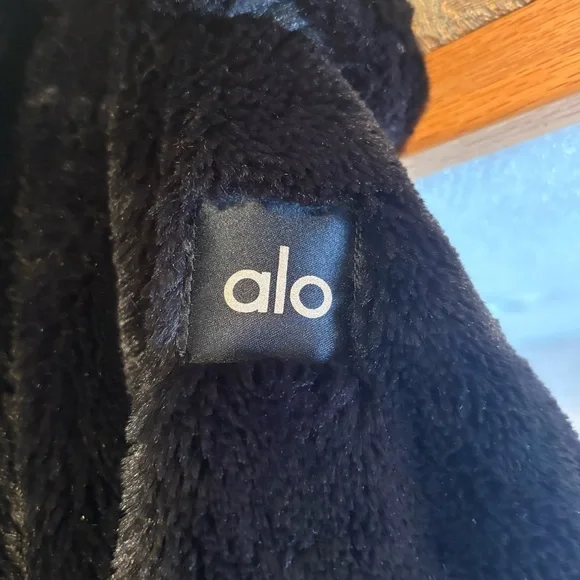 ALO Black Faux Fur Foxy Jacket - Picture 5 of 9